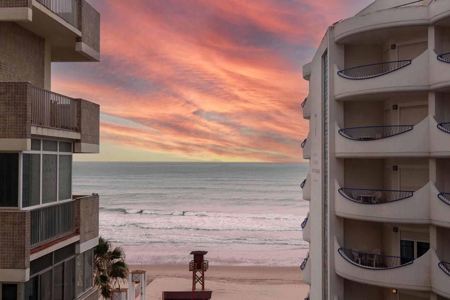 Hotel Spa Cádiz Plaza Kültér fotó