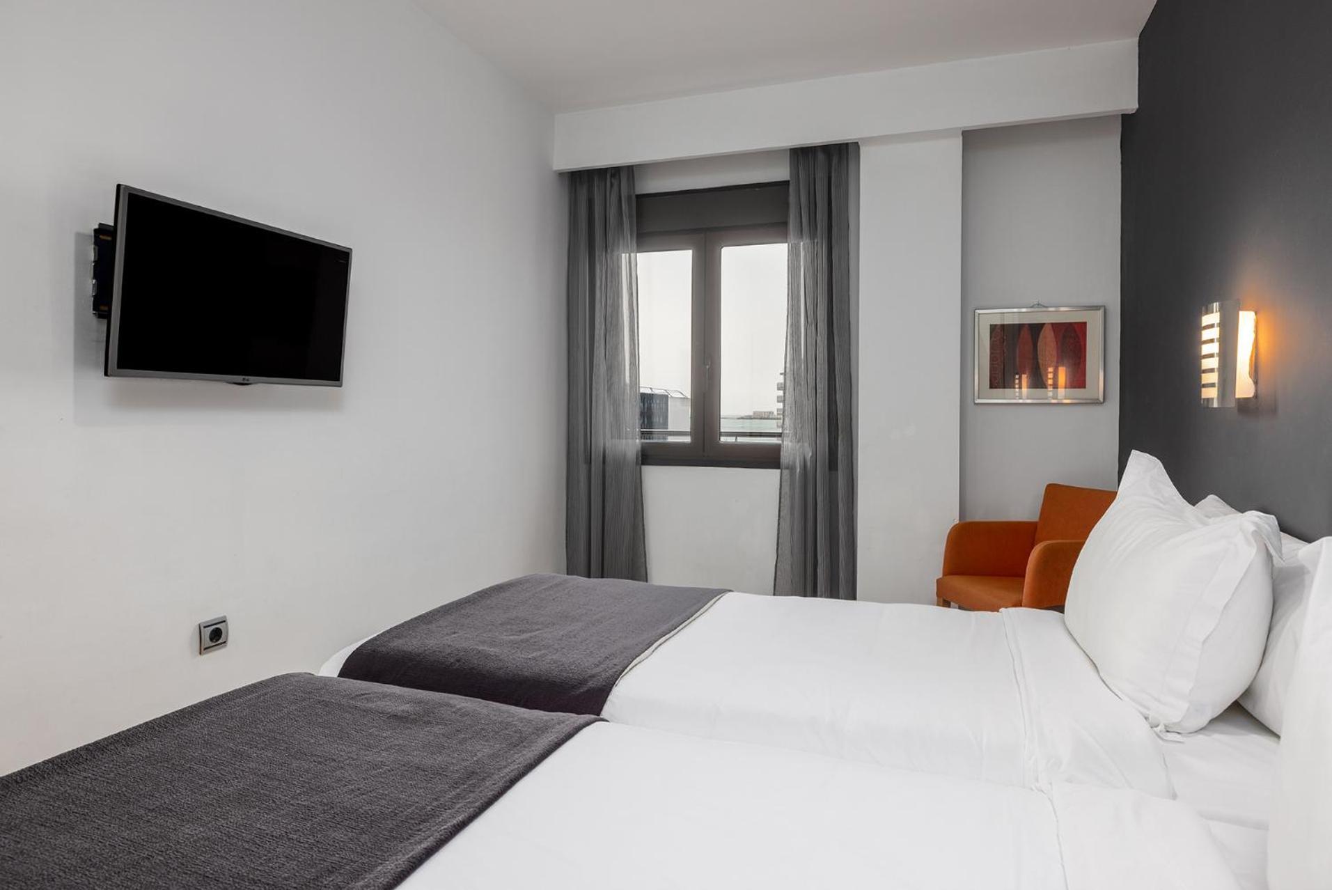 Hotel Spa Cádiz Plaza Kültér fotó
